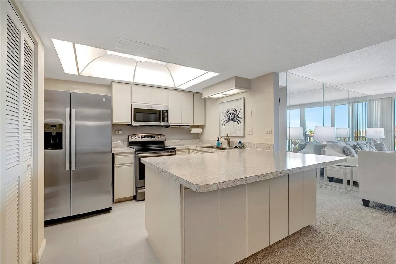 500 Treasure Island Cswy #501 - Photo 6 of 36