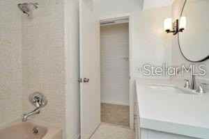 1421 Normandy Park Dr #6 - Photo 5 of 19