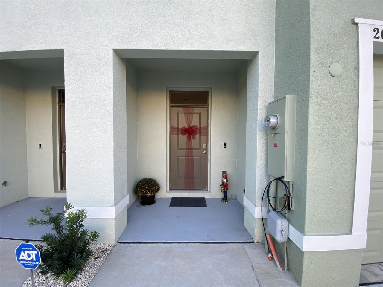 261 Royal Spoonbill Dr - Photo 4 of 47