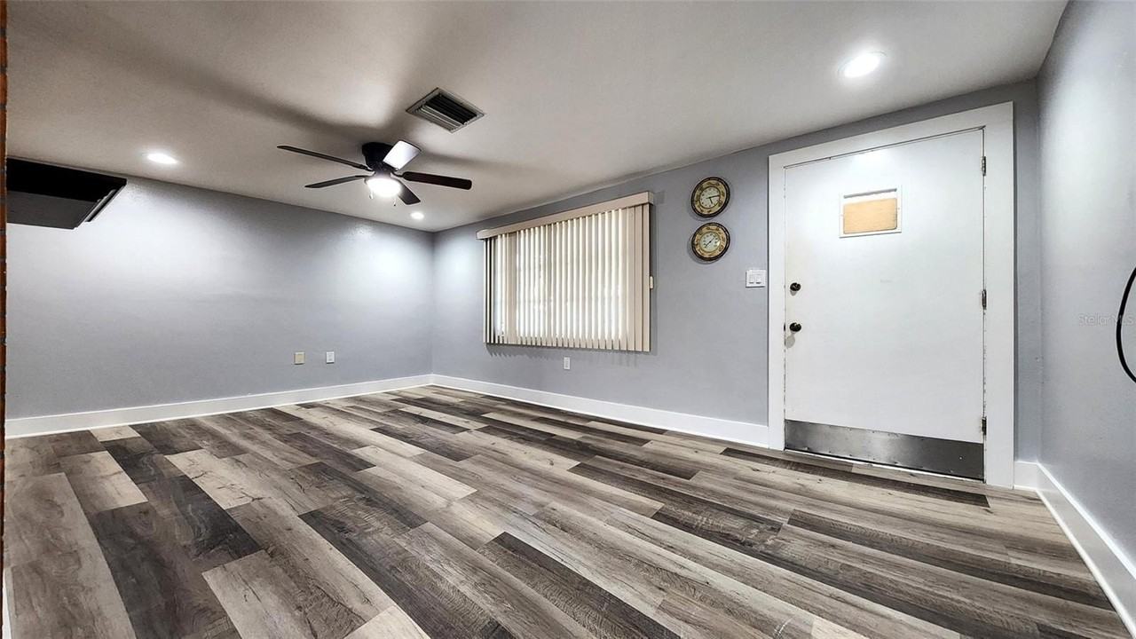 3629 Bedford St - Photo 2 of 29