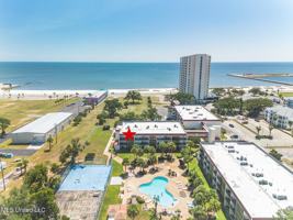featured image of 2046 Beach Blvd Apt B315