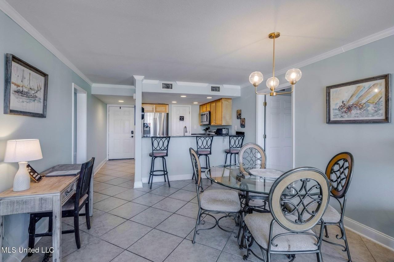 2046 Beach Blvd Apt B315 - Photo 7 of 23