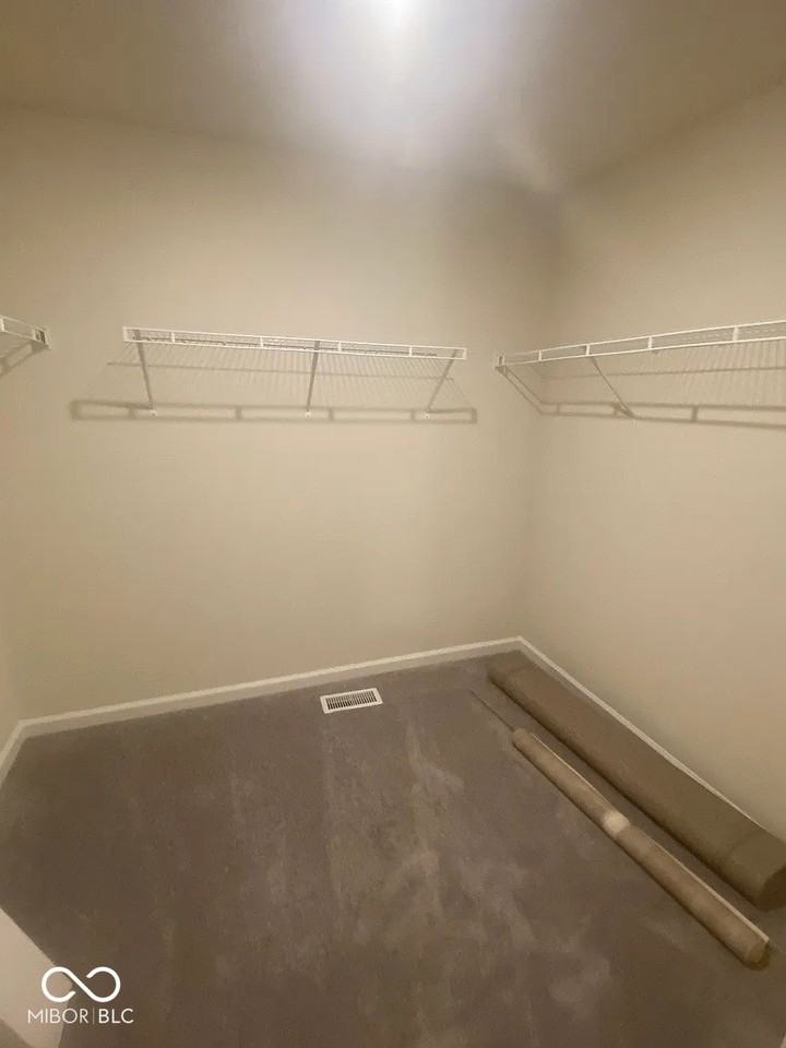 3872 Riverstone Dr - Photo 5 of 19