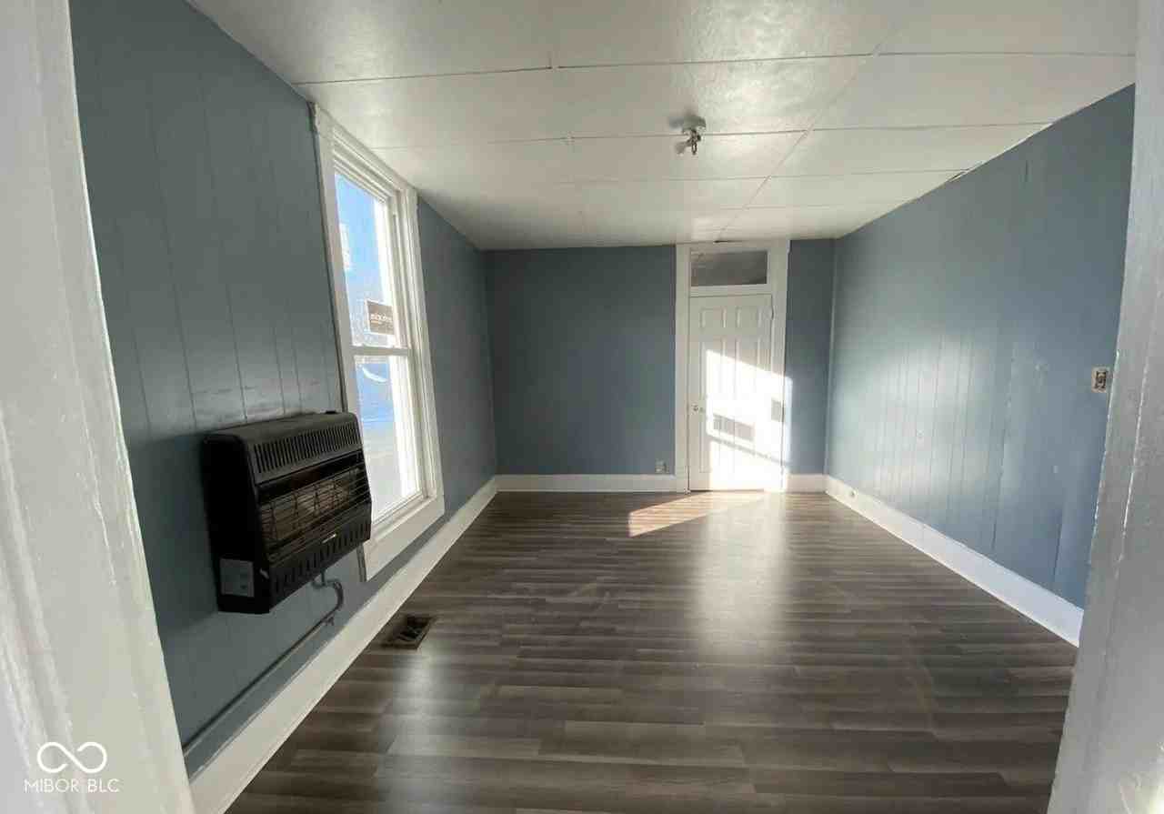 529 W Washington St #2 - Photo 7 of 9