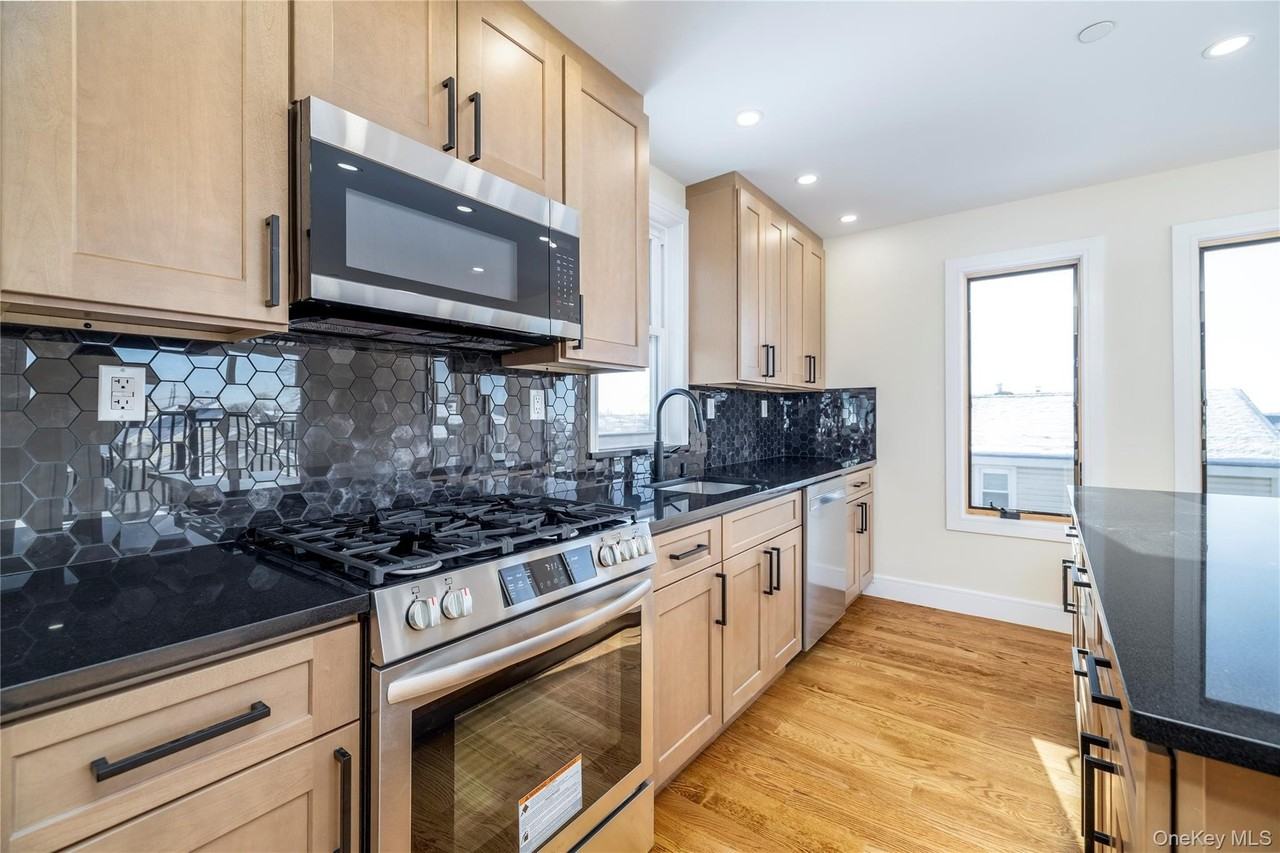 35 Ostend Rd - Photo 5 of 19