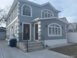 featured image of 14726 240th St 2nd Fl #2ndFL