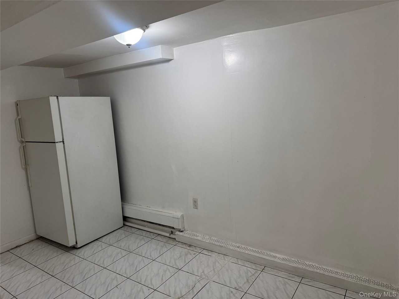 3211 69th St - Photo 3 of 7