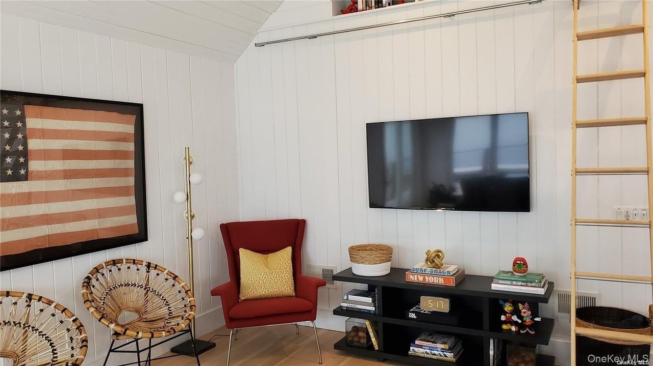 10 Captree Is - Photo 7 of 17