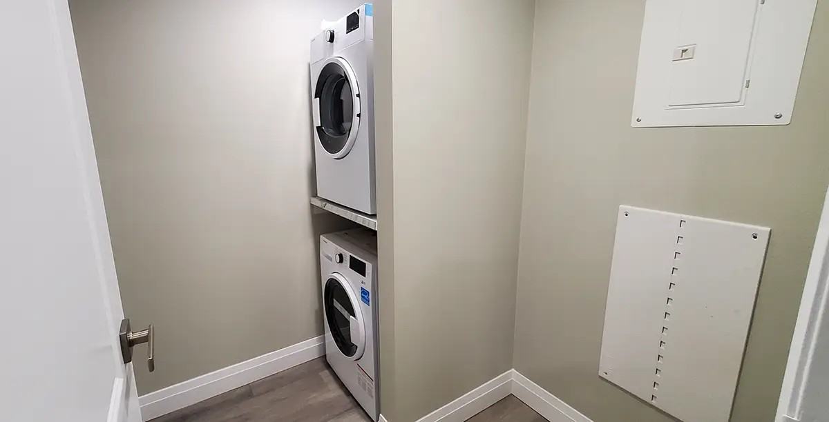 155 Hagar Street - Photo 7 of 19