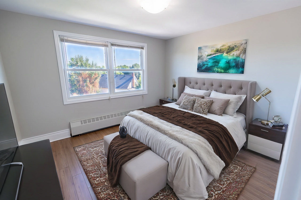 143 Westchester Crescent - Photo 6 of 32