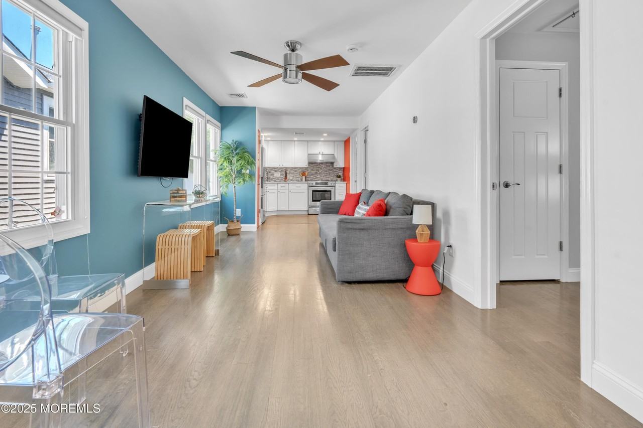 1822 Parkway Unit 1 #1 - Photo 4 of 20