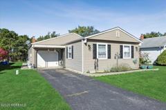 57 Selkirk Ave - Photo 1 of 1