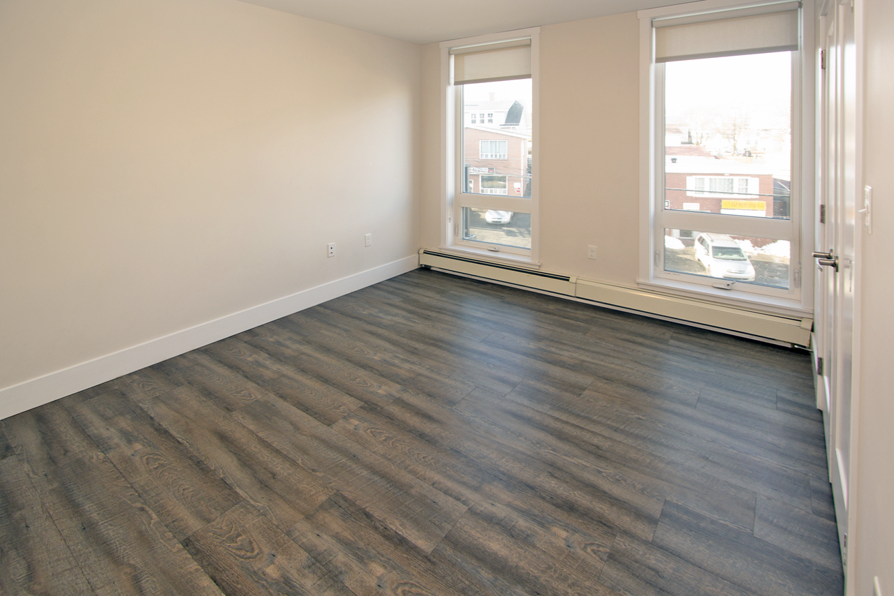 3569 Dutch Village Road - Photo 6 of 50