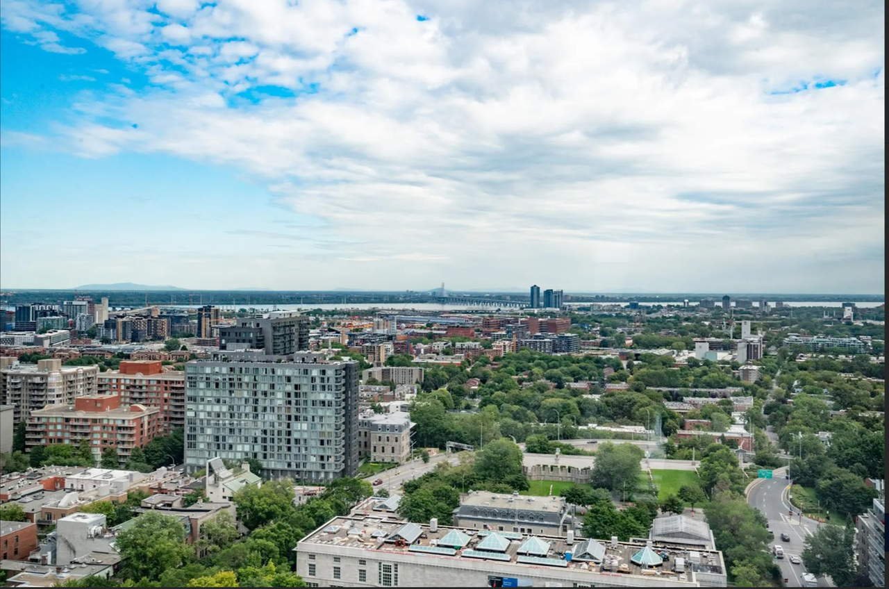 Le Chatel - Photo 7 of 50