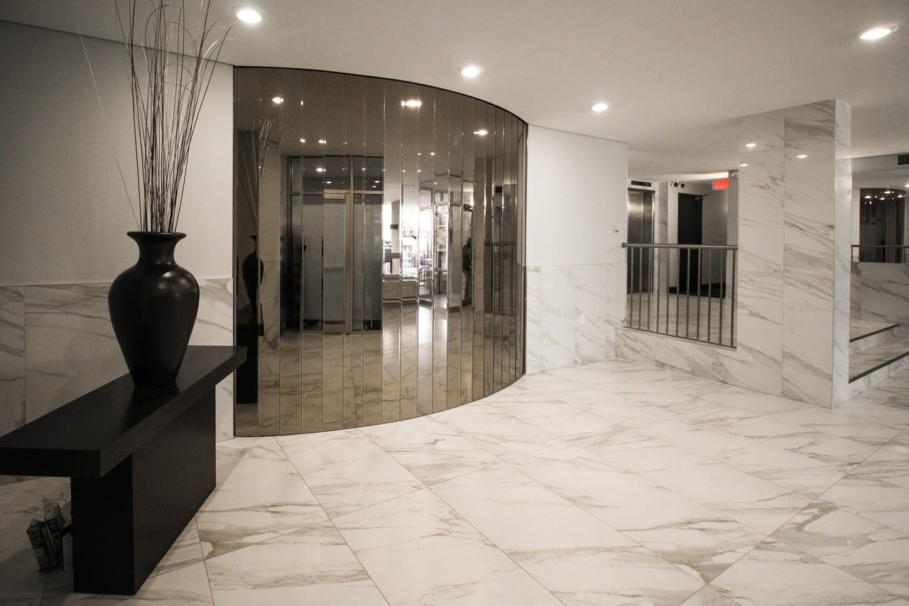 2570 Argyle Rd - Photo 3 of 7