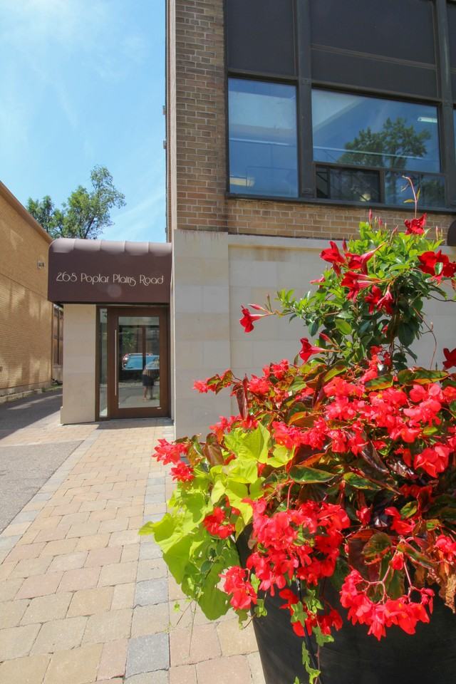 268 Poplar Plains Rd - Photo 2 of 10