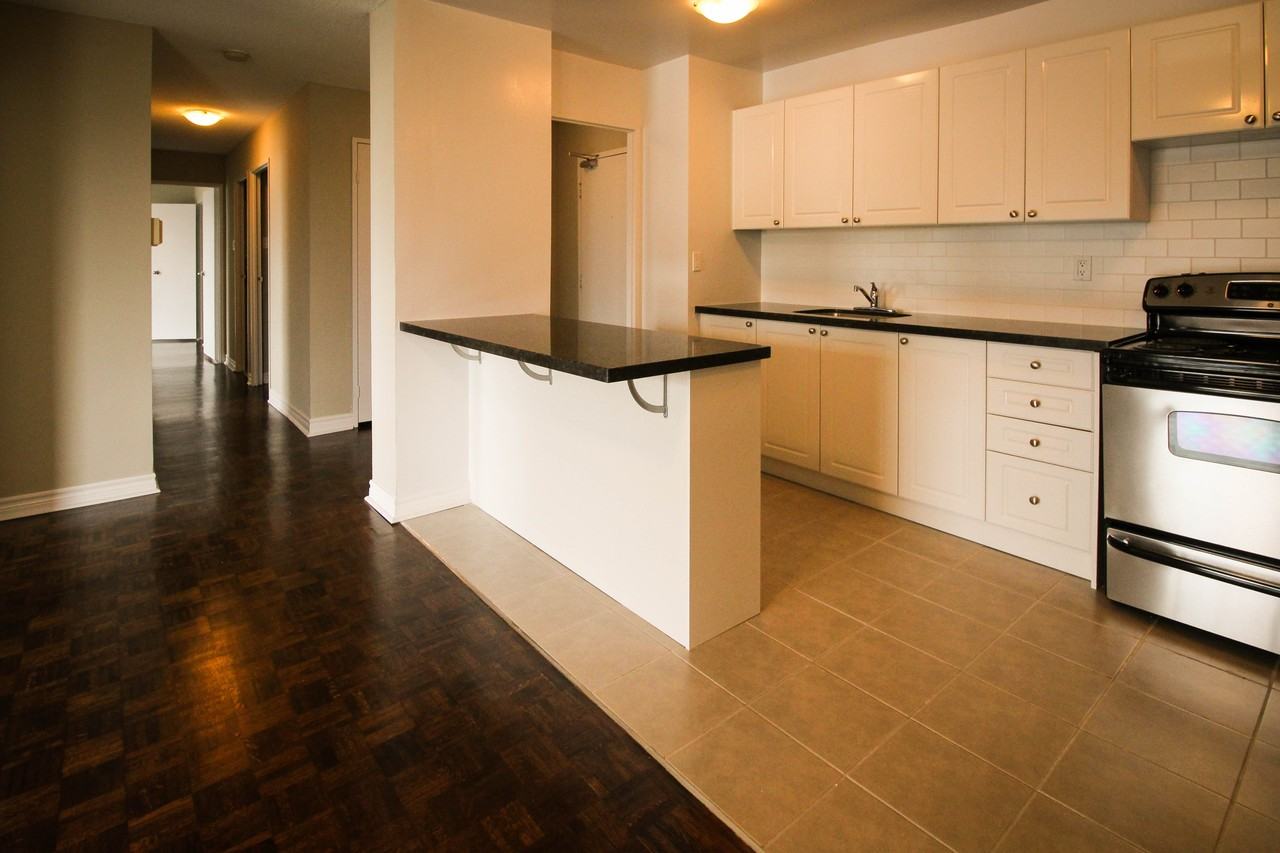 3000 Victoria Park Ave - Photo 7 of 18