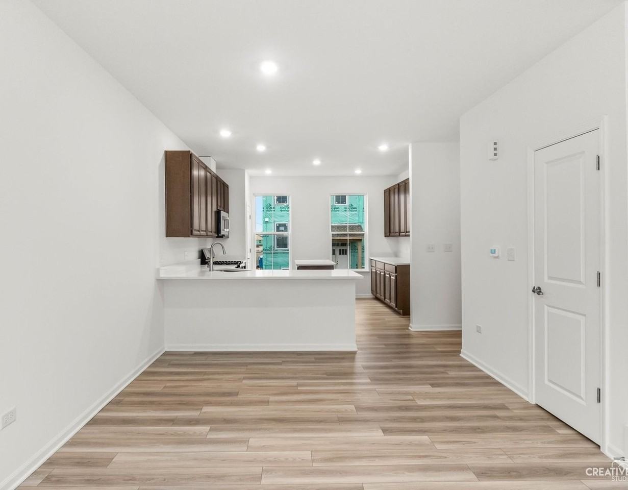 14946 S Dyer Ln - Photo 7 of 17