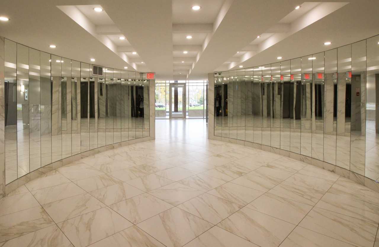 1276 Islington Ave - Photo 2 of 14