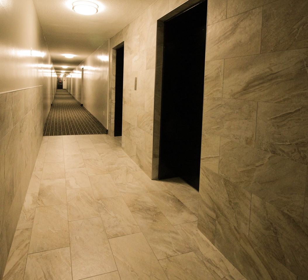 370 Steeles Ave - Photo 2 of 6