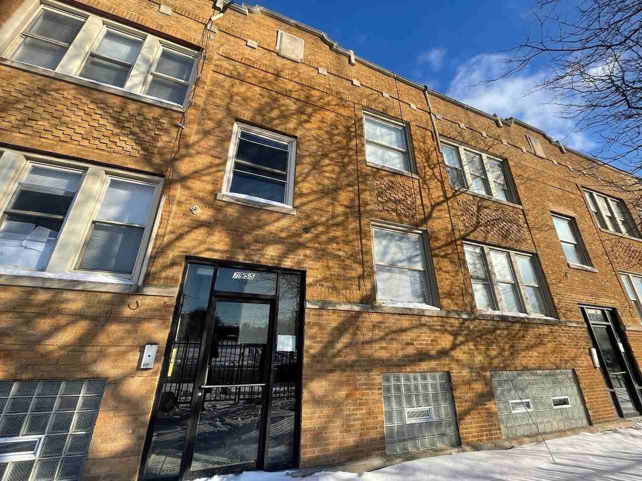 7955 S Emerald Ave #2 - Photo 2 of 11