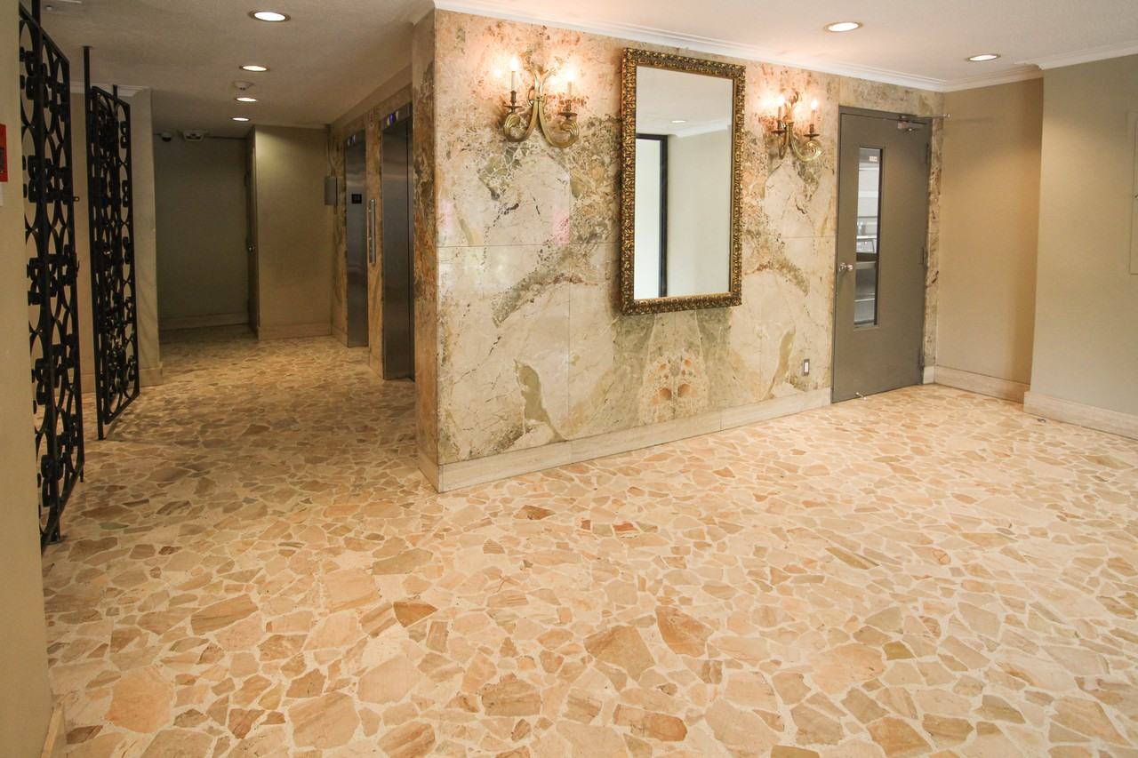 Imperial Towers - 90 Tyndall - Photo 3 of 12