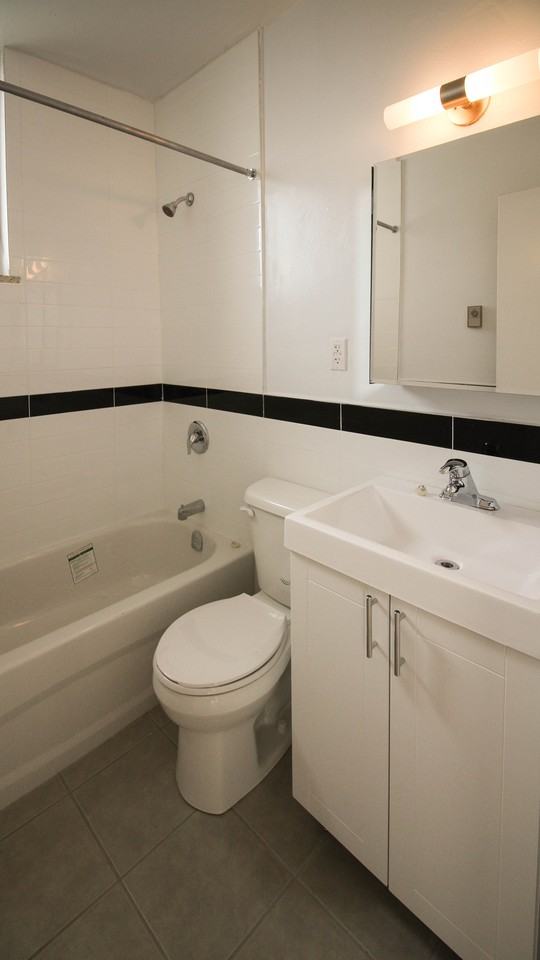 Imperial Towers - 90 Tyndall - Photo 7 of 12