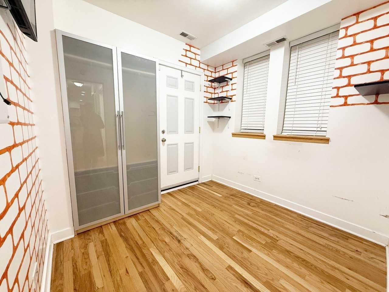 3918 N Kedvale Ave #GN - Photo 6 of 8