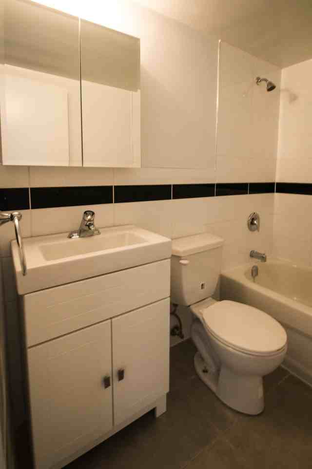 1850 Bloor St E - Photo 5 of 7