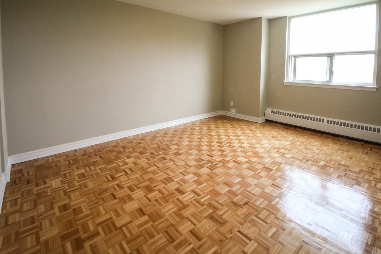 1850 Bloor St E - Photo 6 of 7