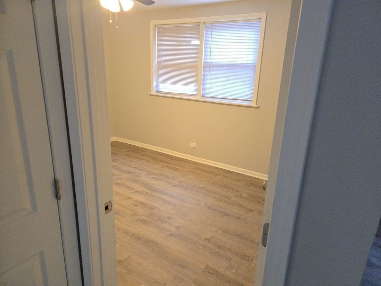 446 N Ardmore Ave #GB - Photo 6 of 9