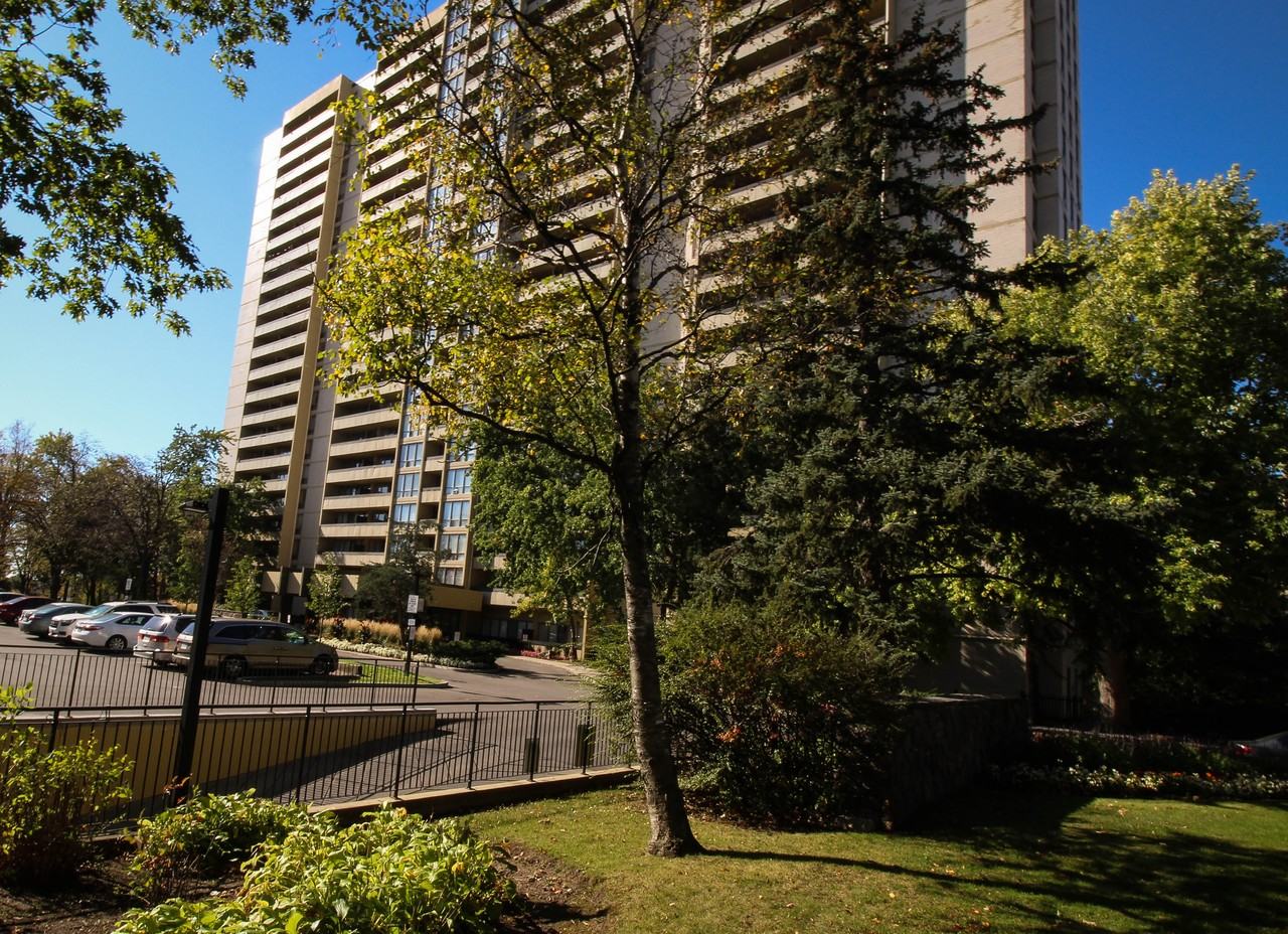 Maplegrove Apartments - Photo 4 of 50