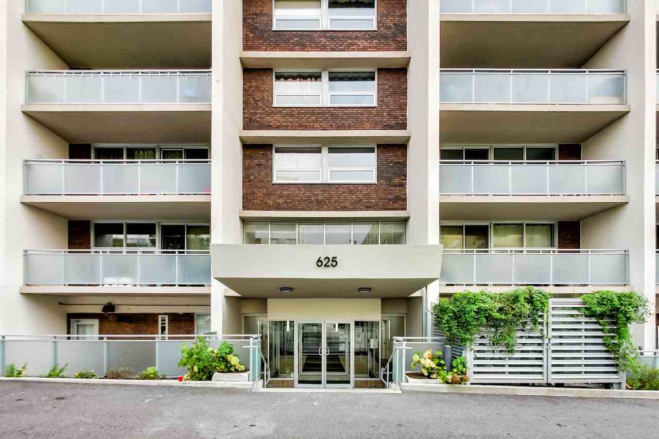 San Marino Place - Photo 5 of 50