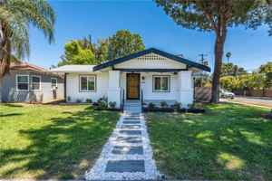 featured image of 2105 Genevieve St