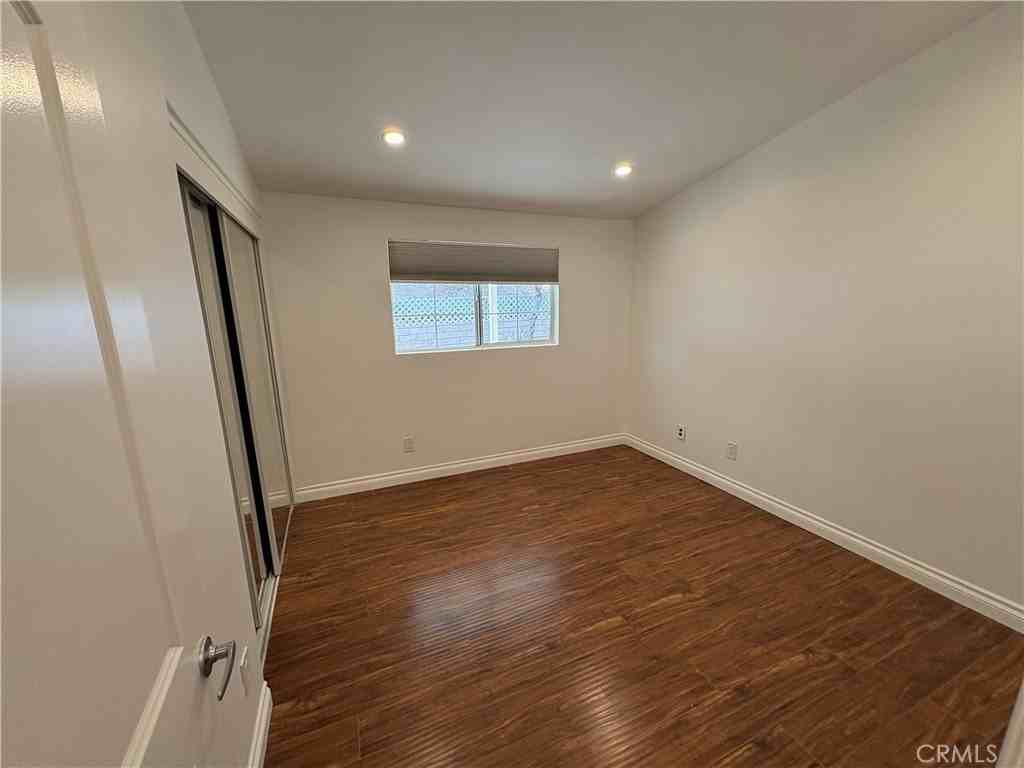 20416 Coulson St - Photo 5 of 9