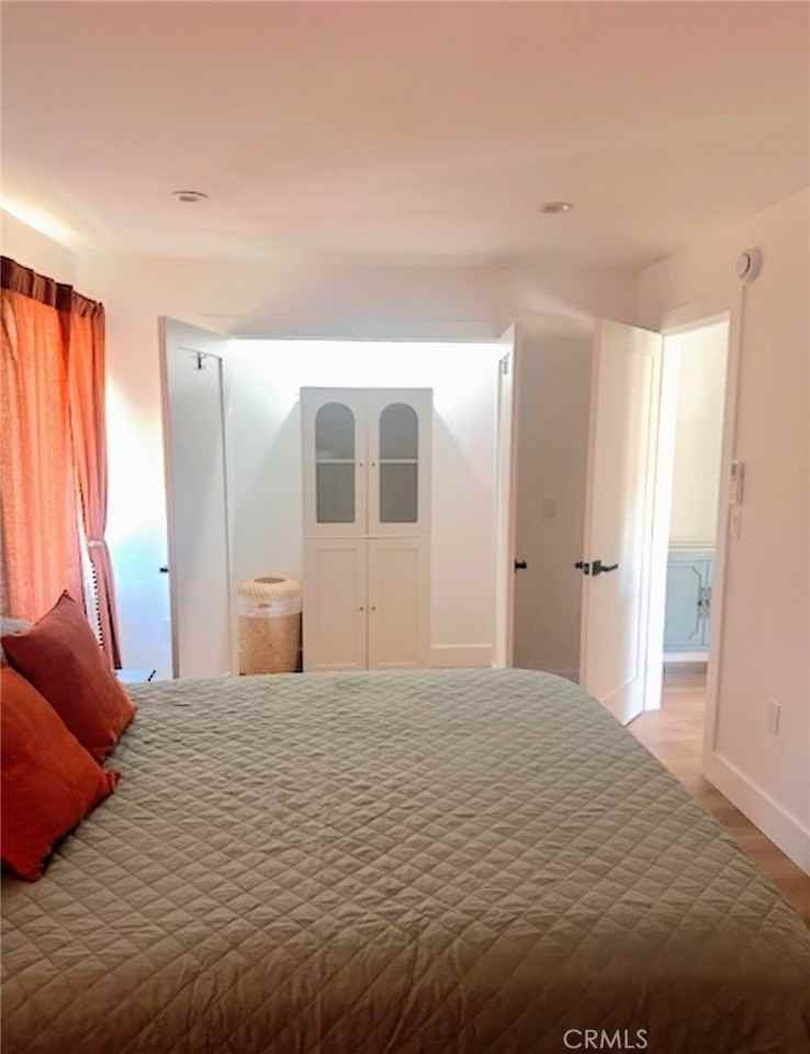 21054 Runnymede St - Photo 6 of 16