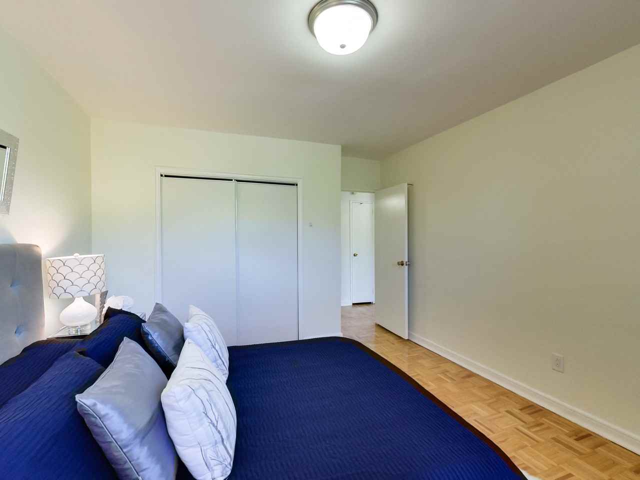 414 Willowdale - Photo 4 of 50