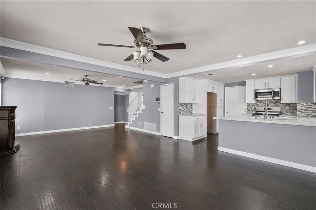 1456 N Barranca Ave - Photo 5 of 24