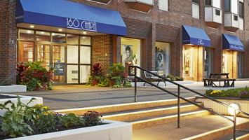 featured image of 160 Chapel St