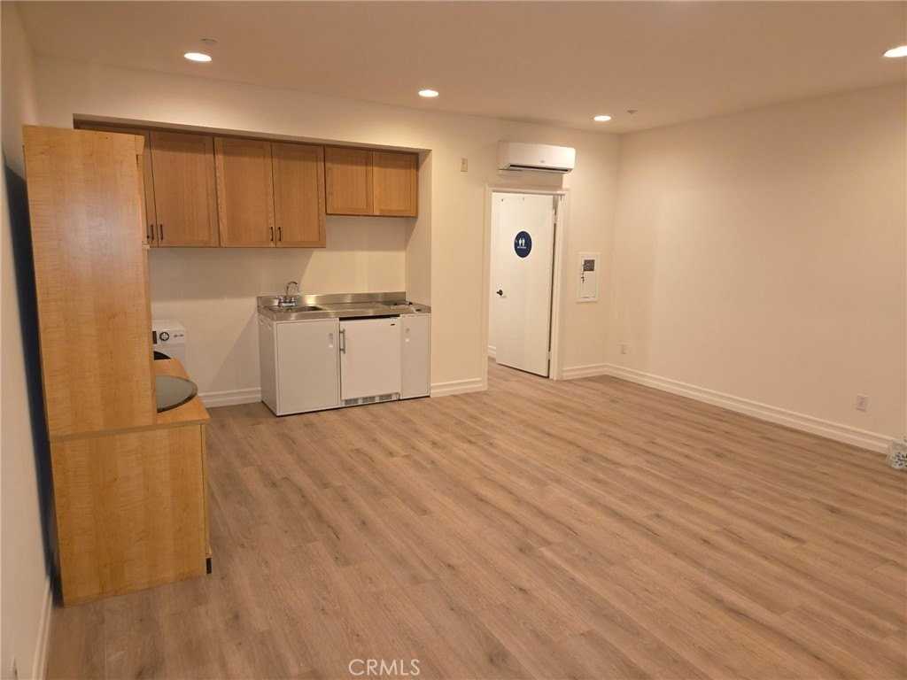 14 Red Leaf Ln - Photo 6 of 13