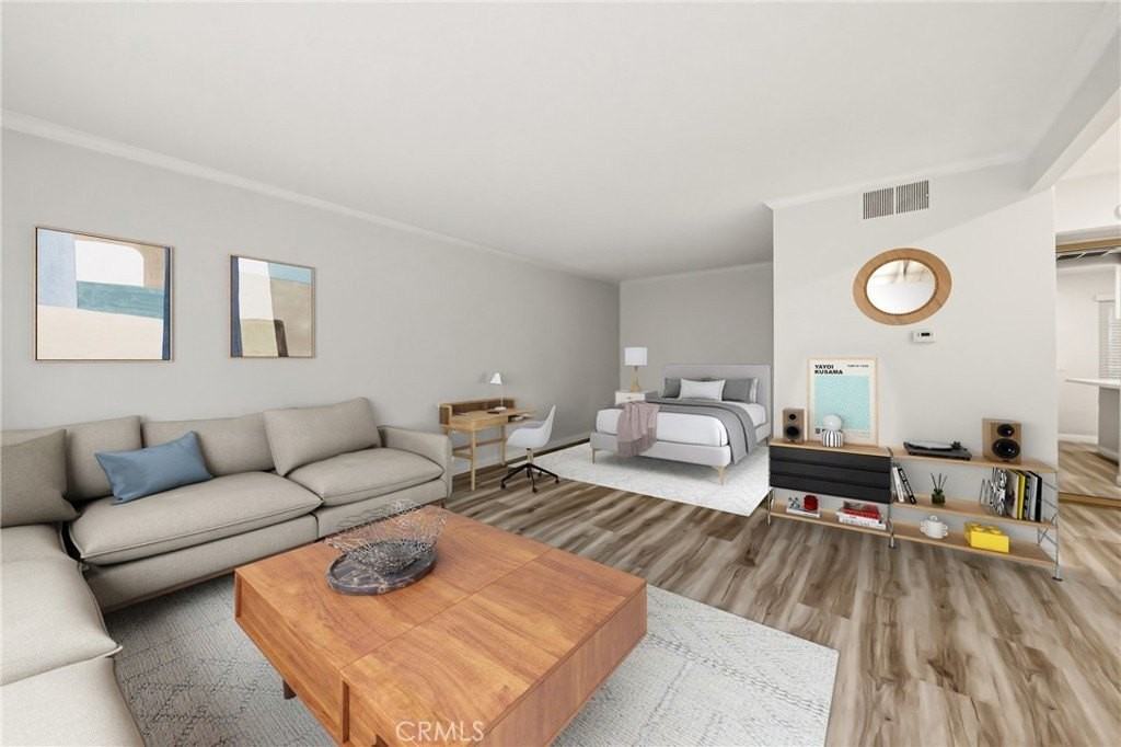 1422 Cabrillo Park Dr #B - Photo 5 of 24