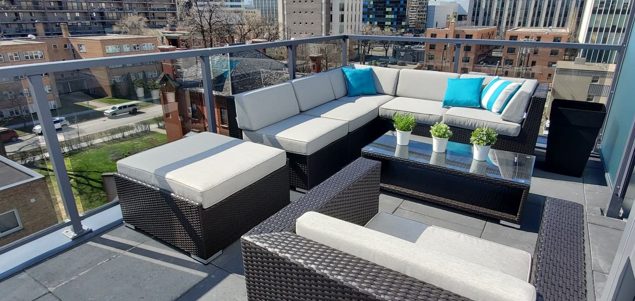 50 Hargrave Apartments - Photo 2 of 16