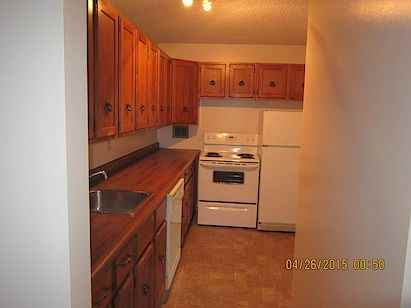 Cedars Of Calgary - Photo 5 of 32