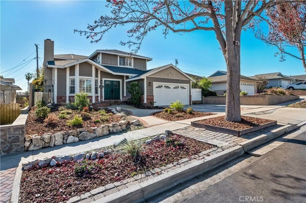 5306 Halison St - Photo 2 of 38