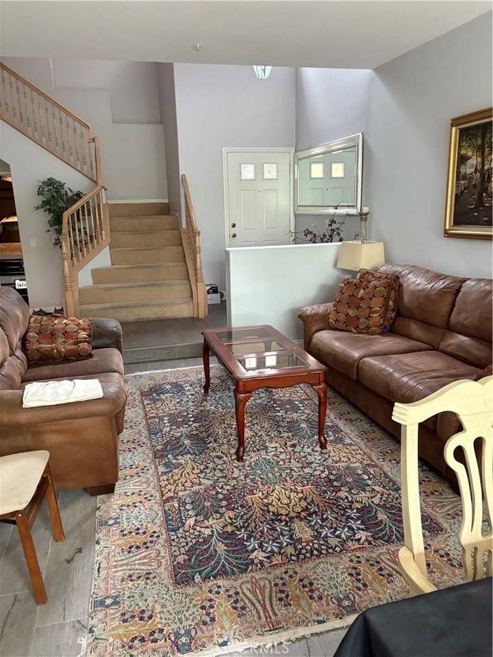 10 Bayonne - Photo 2 of 7