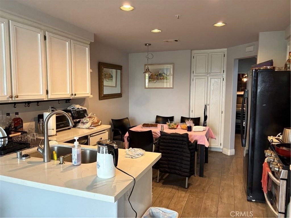 10 Bayonne - Photo 3 of 7