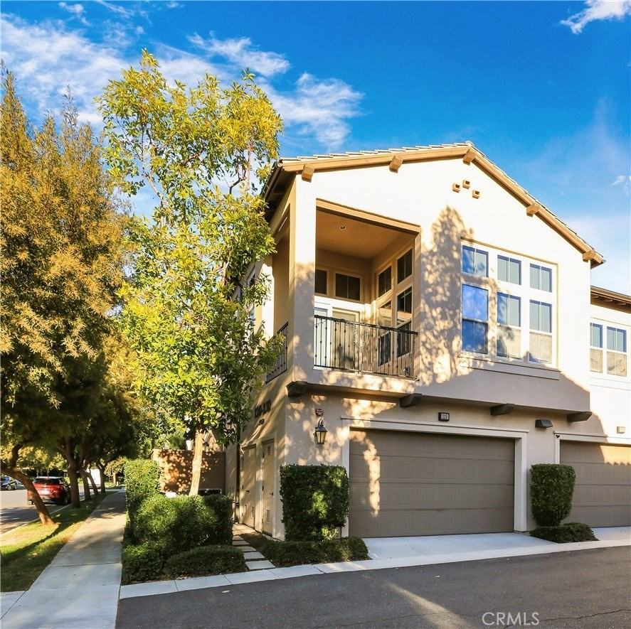 220 Kempton - Photo 5 of 42