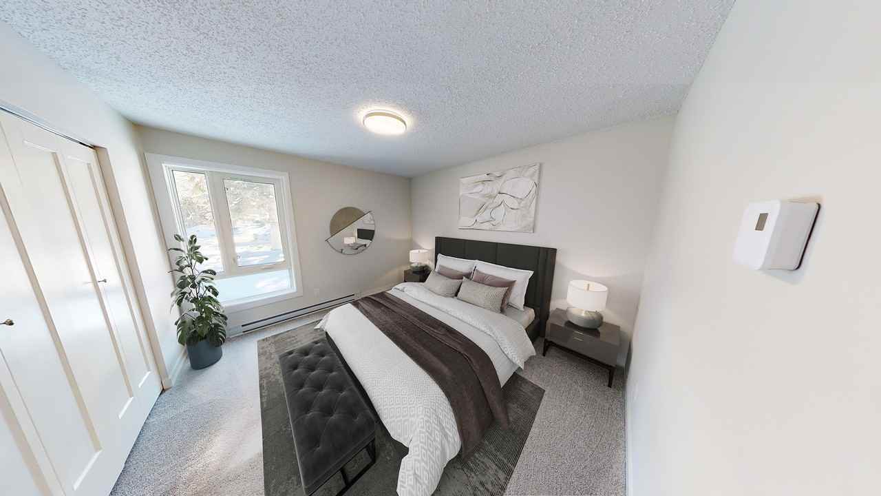 Willowdale Gardens - Photo 3 of 4