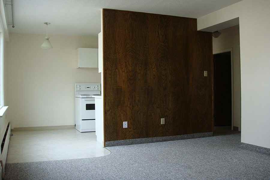 Windsor and Anola Apartments - Photo 6 of 6