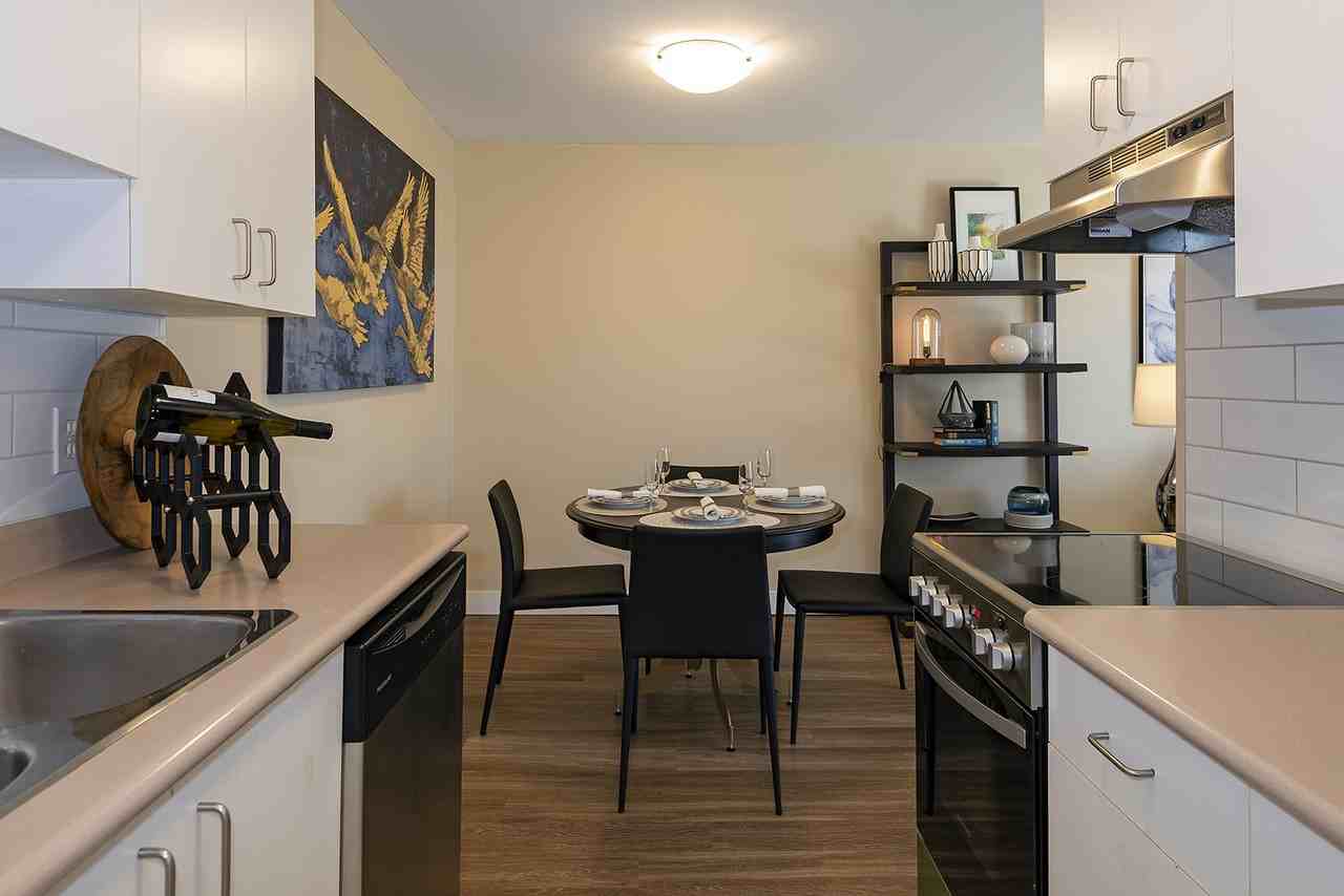 South Kamloops Apts - Photo 3 of 17